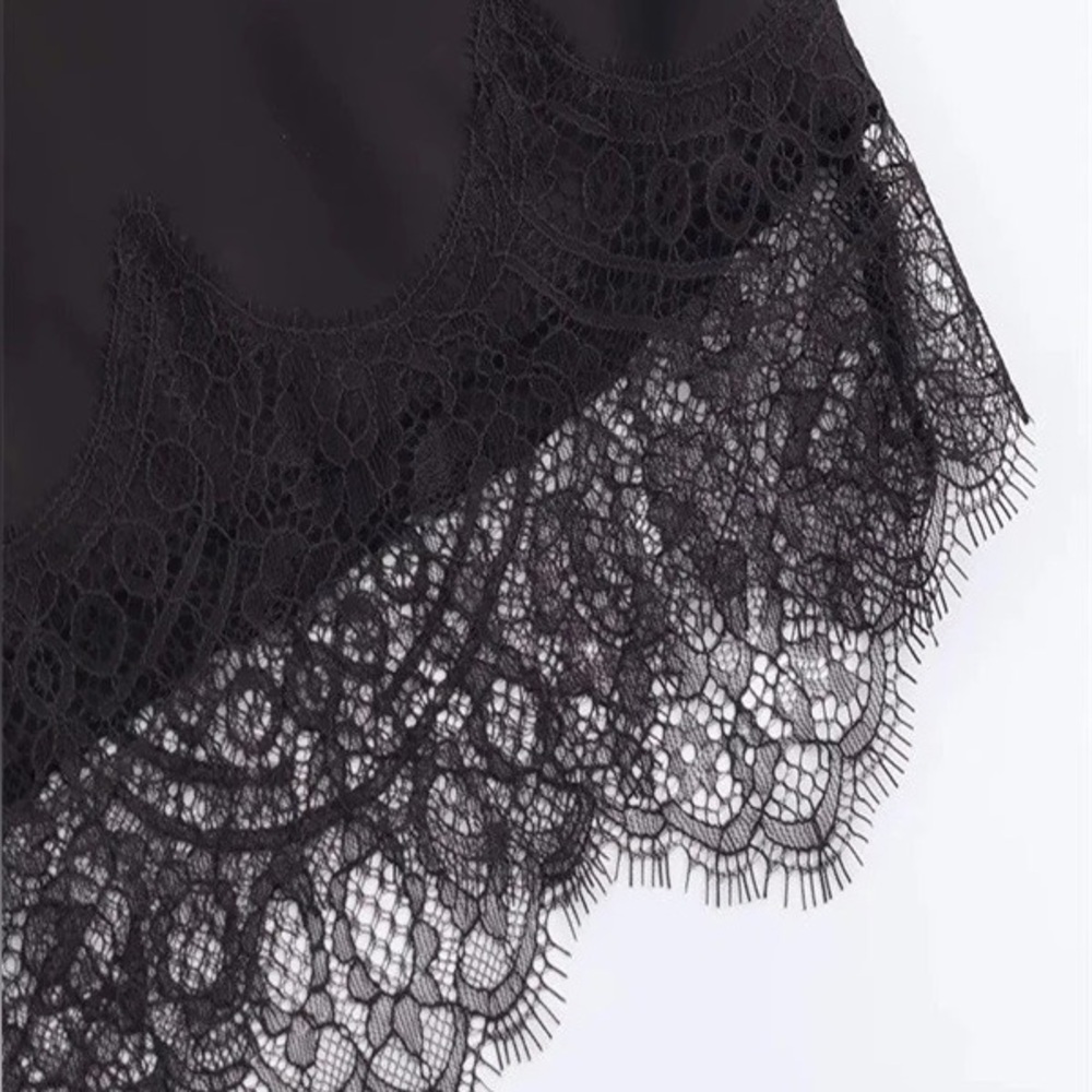 Lace Edge Slip Skirt - Black - L! - Picture 3 of 3